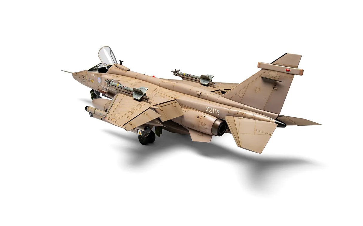 Airfix 1/48 Sepecat Jaguar GR.1/GR.1A kit A11010