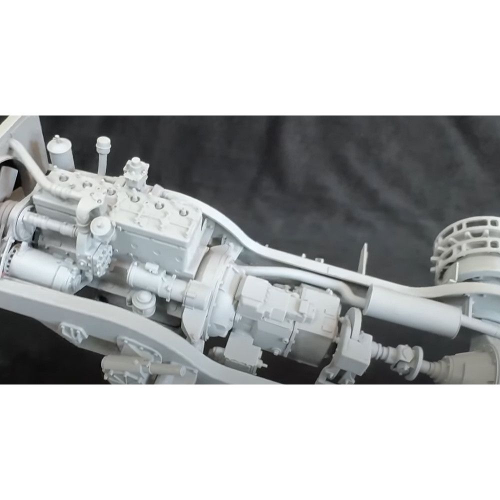 Andys Hobby Headquarters 1/16 M3/M3A1 US Half Truck Kit AHHQ-010