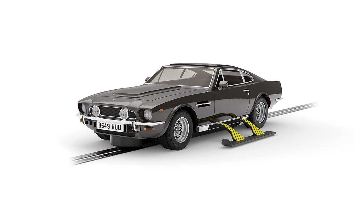 Scalextric James Bond Aston Martin V8 - The Living Daylights C4239