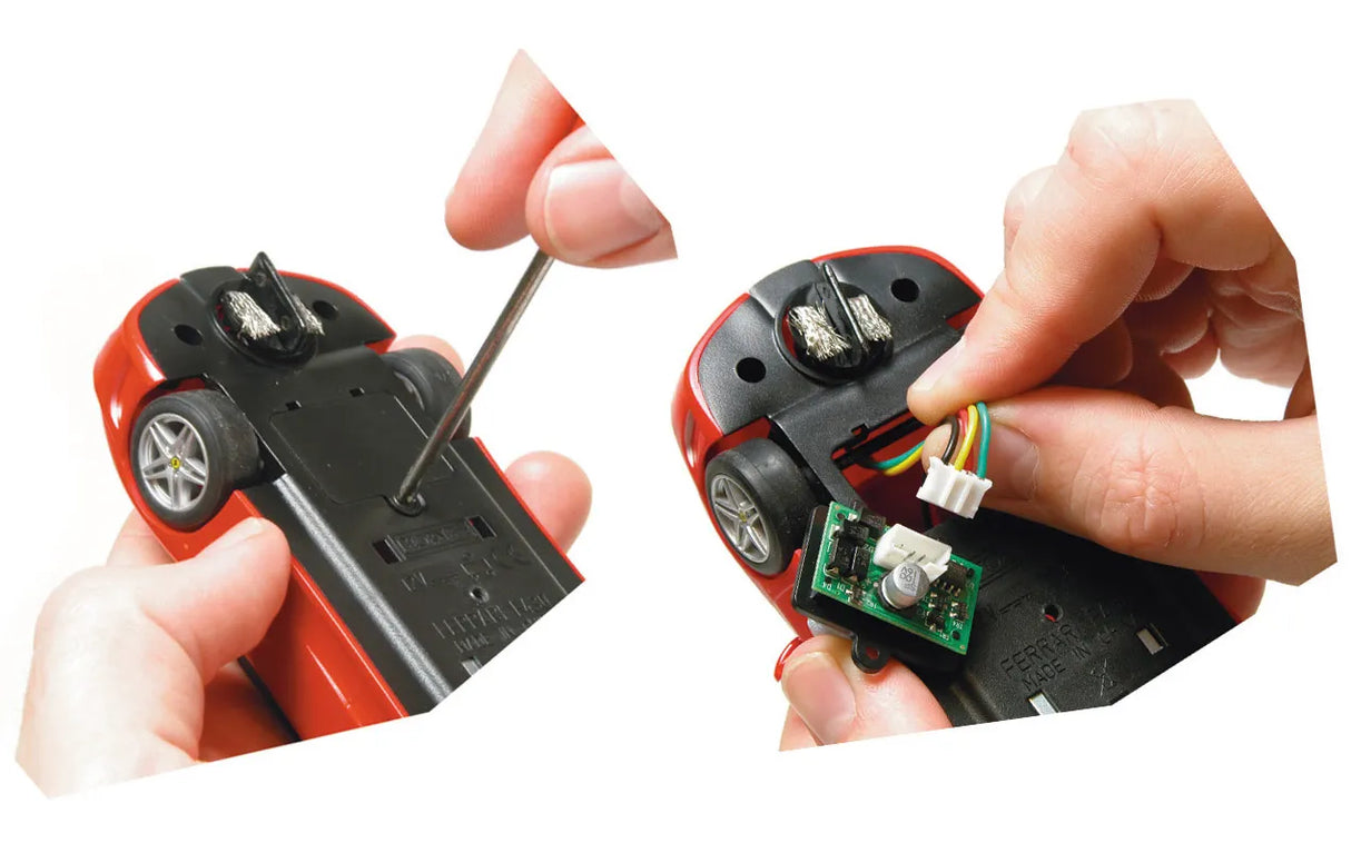 C8515 Scalextric EasyFit Digital Plug