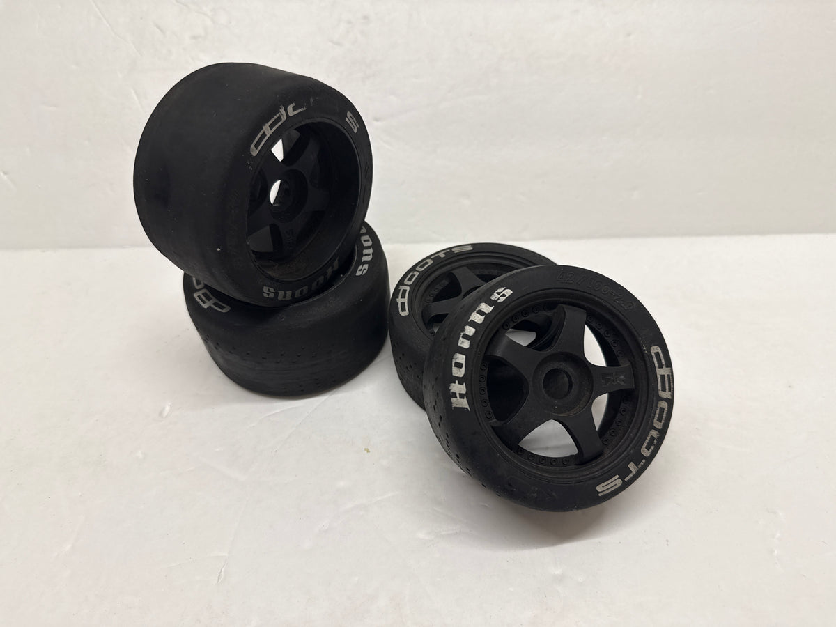 Arrma DBoots Hoons 42/100 2.9/2.4 Belted 5-Spoke - Back and Front Wheels and Tyres - Second Hand
