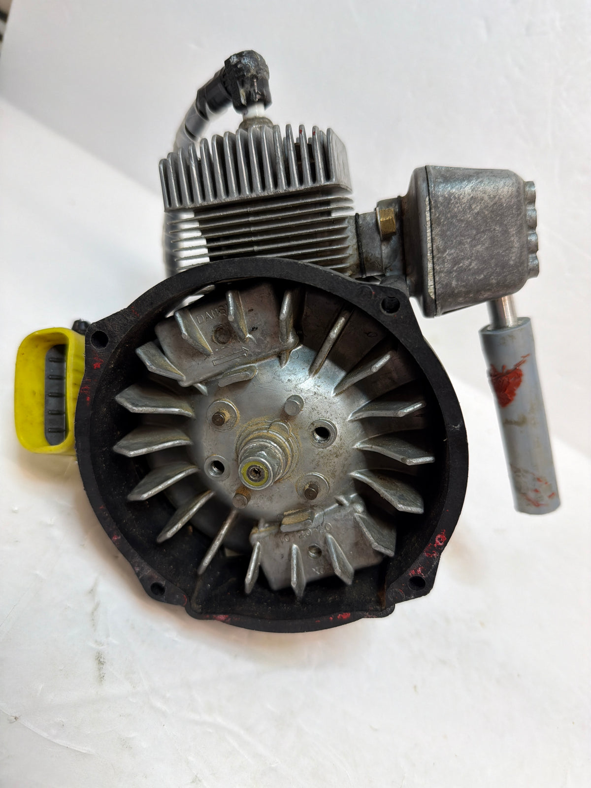Tartan 22cc single-cylinder petrol engine with fan cooling and magneto ignition. 2-Stroke Petrol Engine R/C Aircraft Engine –Second hand