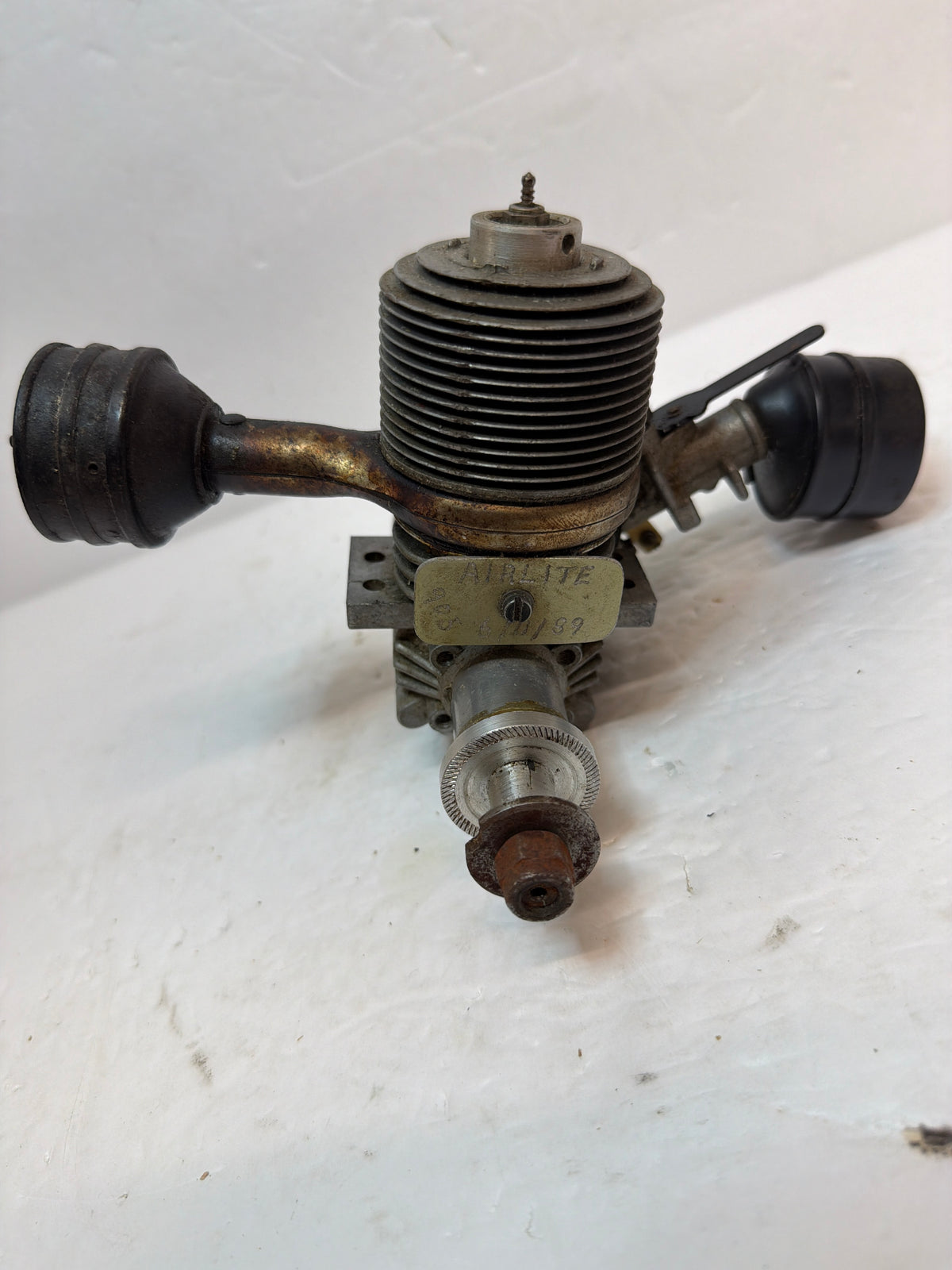 Airlite Vintage engine 2-Stroke Glow Engine R/C Aircraft Engine – Second hand (Box 163)
