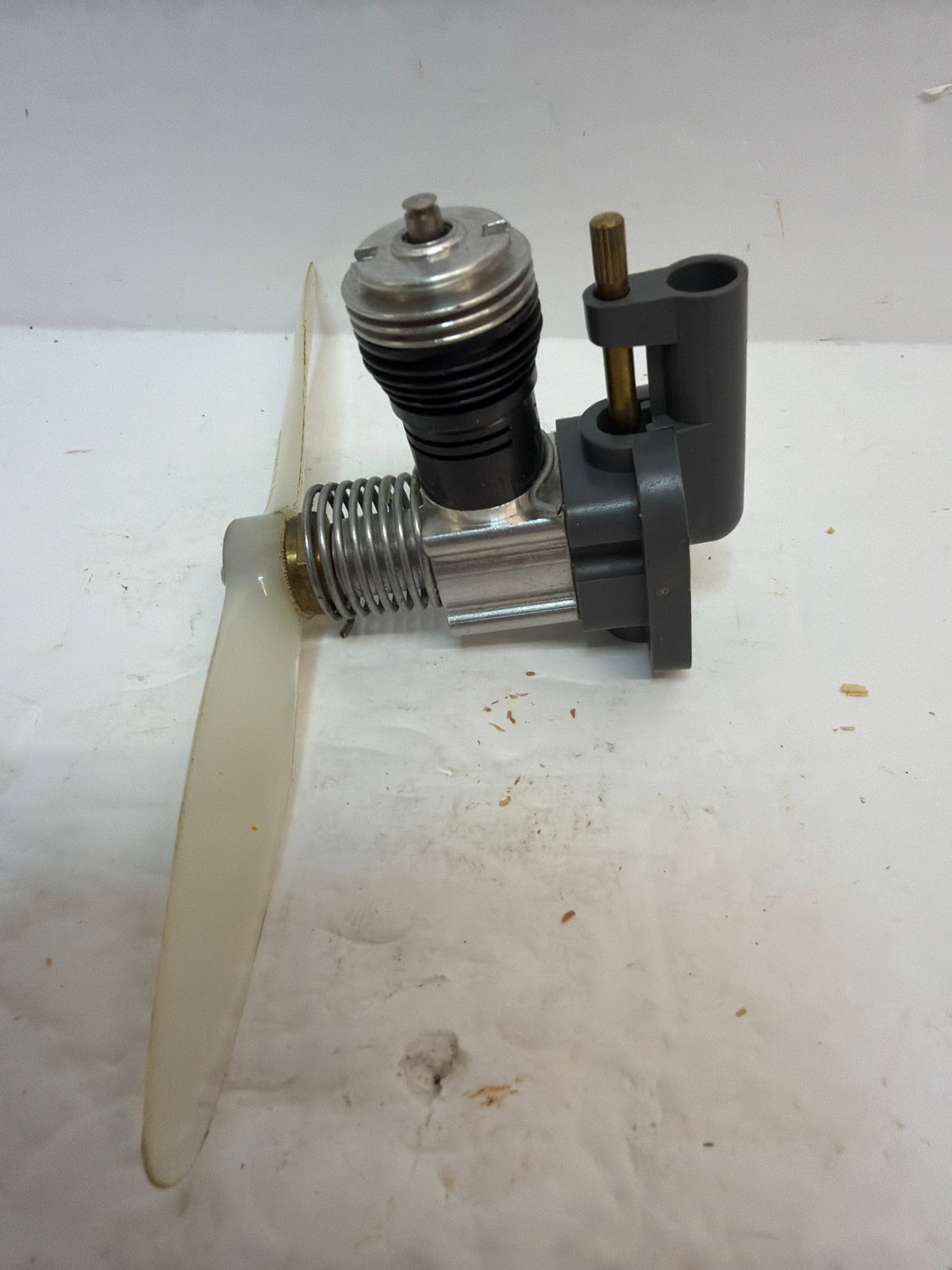 Cox Sure Start .049 (3) 2 -Stroke Glow Engine R/C Aircraft Engine – Second hand (Box 163)