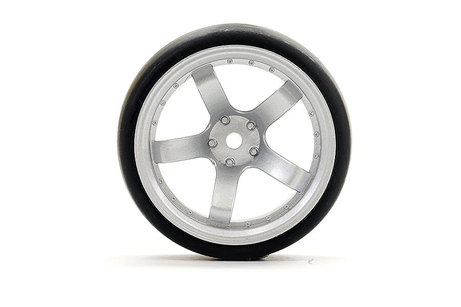 FASTRAX 1/10 (4) DRIFT D1 TYREw/9MM 5-SPOKE WHEEL- SATIN SIL