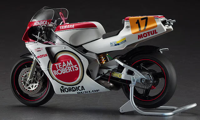 Hasegawa 1/12 Yamaha YZR500 (0W98) Team Lucky Strike Roberts - Wayne Rainy British GP Kit HA21707