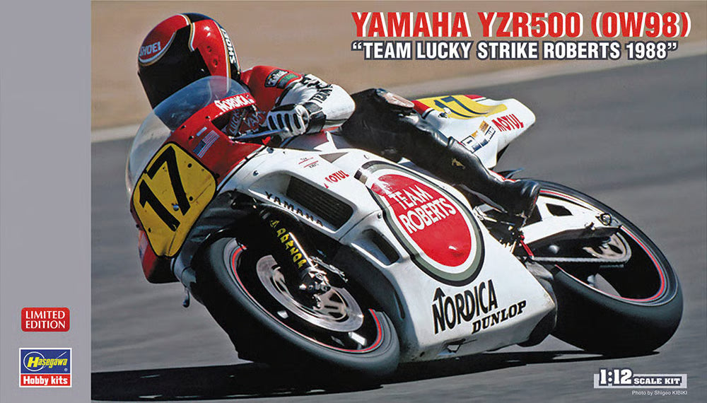 Hasegawa 1/12 Yamaha YZR500 (0W98) Team Lucky Strike Roberts - Wayne Rainy British GP Kit HA21707