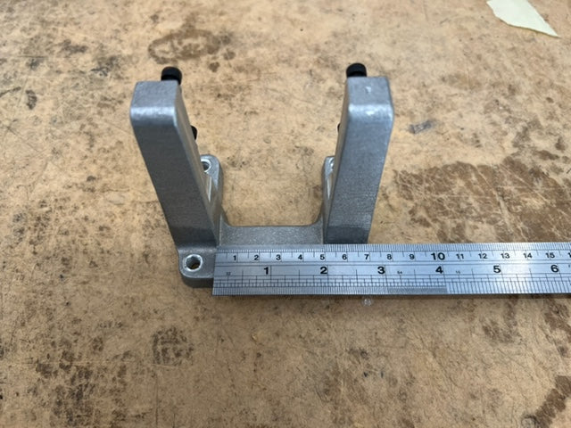 Cast Metal Mount 60-120 Size