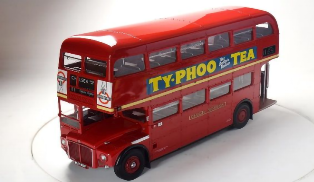 IXO 1/12 Routemaster Bus 1961 – metal kit 1247 parts