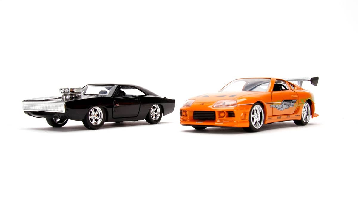 Jada 1/32 Fast and Furious Twin Pack - 1970 Dodge Charger and 1995 Toyota Supra