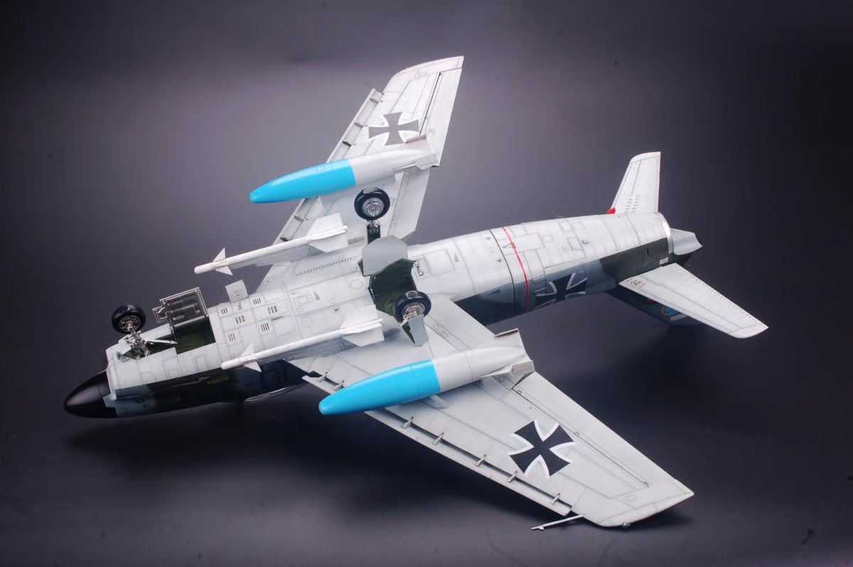 Kitty Hawk 1/32 F-86K Sabre Dog Model Kit KH32008