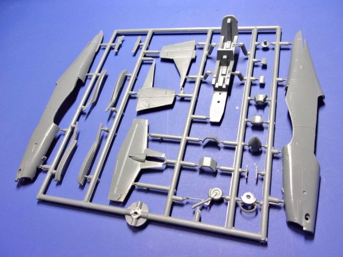 Kovozavody Prostejov 1/72 Pilatus PC-9 (Part 2) KPM0471