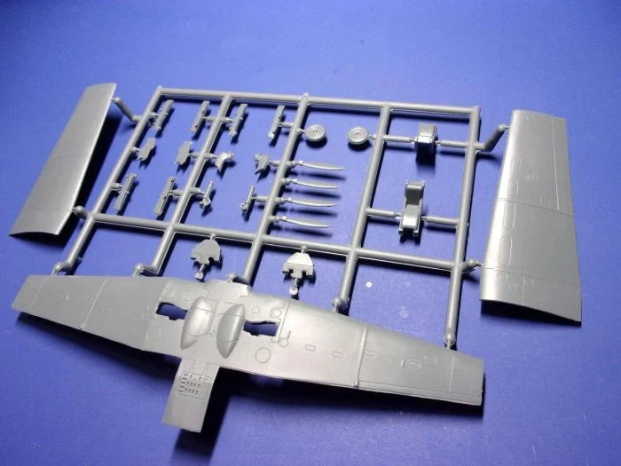 Kovozavody Prostejov 1/72 Pilatus PC-9 (Part 2) KPM0471