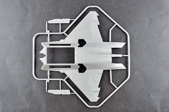 I Love Kits 1/48 F-22A Raptor Kit 62801