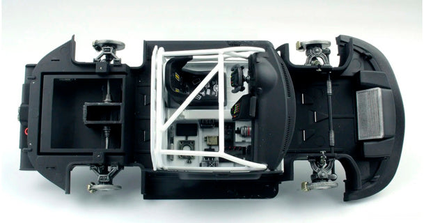 NuNu 1/24 Porsche 911 992 LM 18 Pink Pig kit