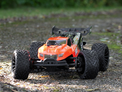 PD RACING TR10 4S Brushless Truggy 1:10