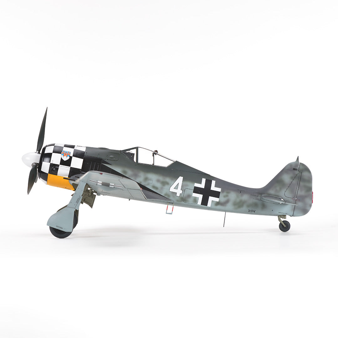 Zoukei-Mura 1/32 FW190 A-4 Kit SWS22