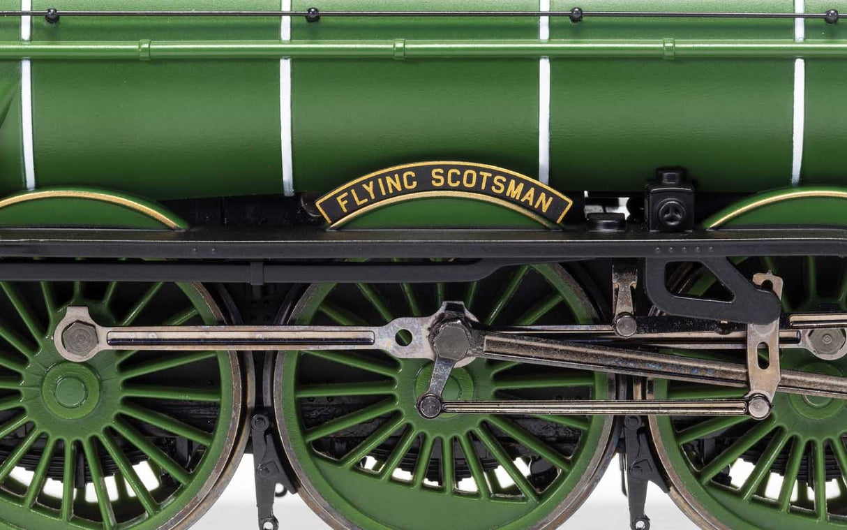 Hornby Flying Scotsman Train Set R1255M