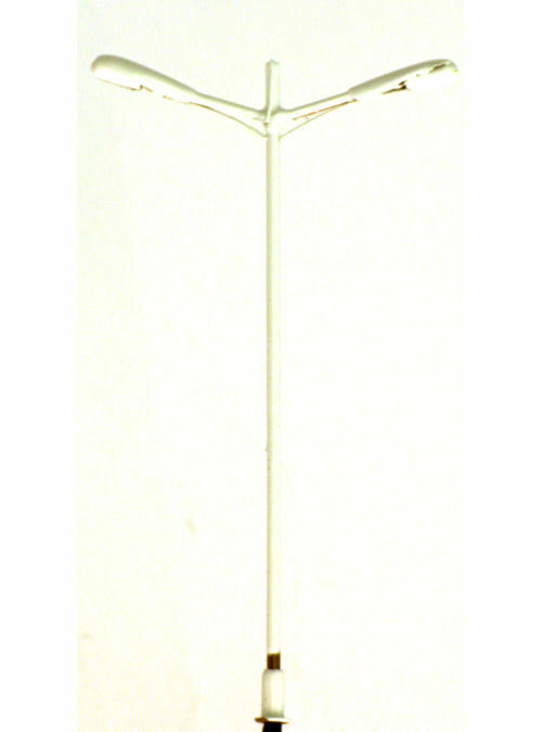 TRAINSAVE Tsv205 Double Modern White Light 12v (pk4) OO Gauge