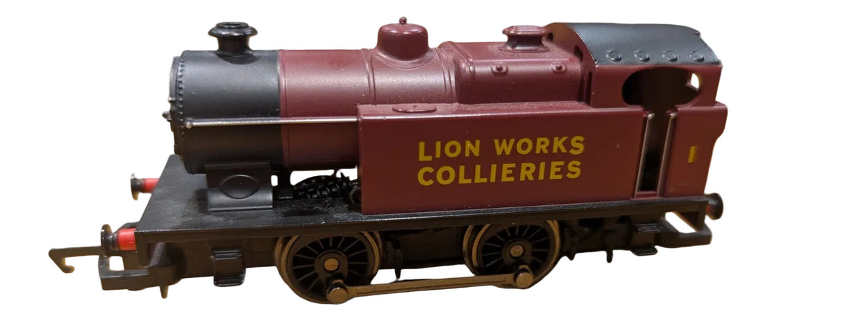Hornby Lion Works Collieries 0-4-0 Locomotive OO Gauge - SECOND HAND - NON WORKING