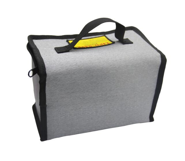 Lipo Guard Bag With Zipper Size: 215 x 165 x 145mm