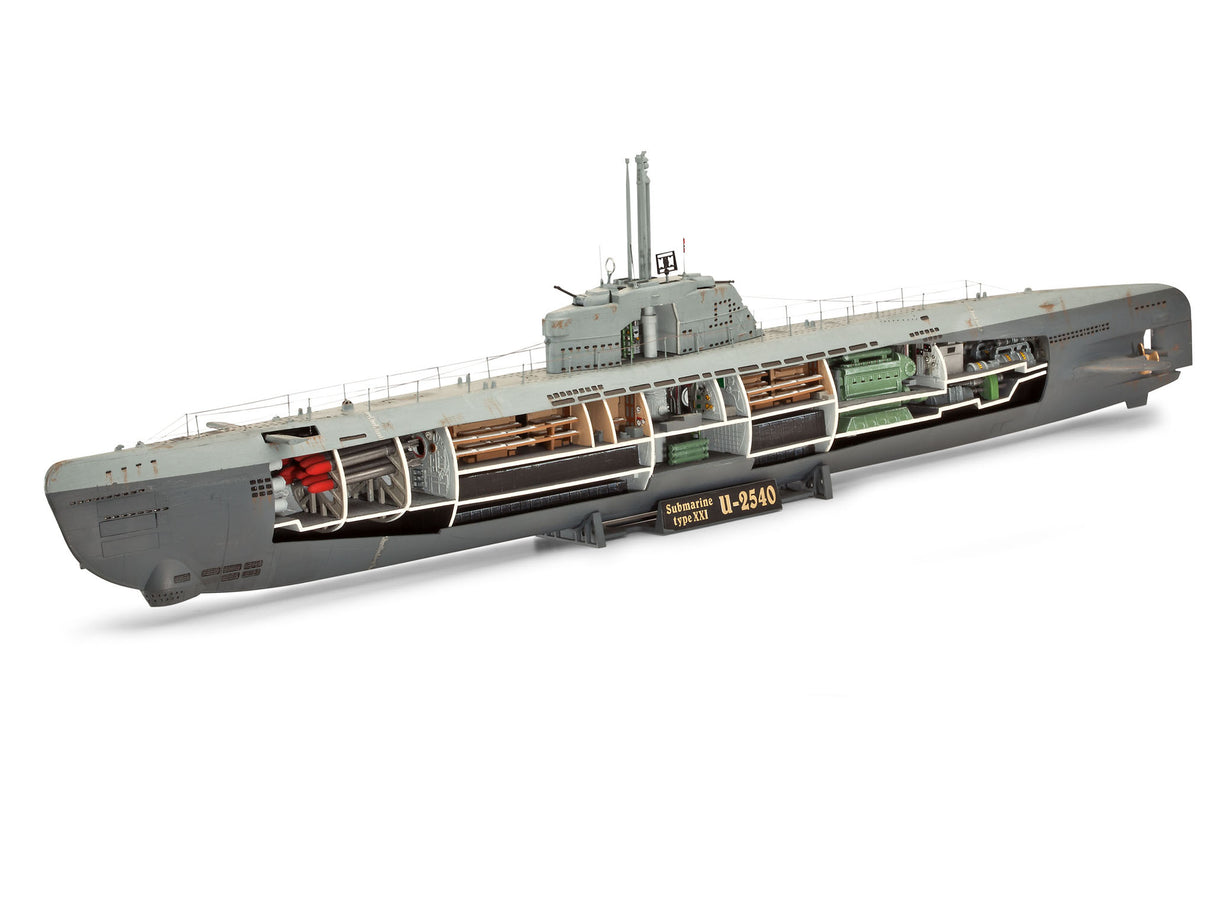 Revell U-Boat Type XXI with interior 05078