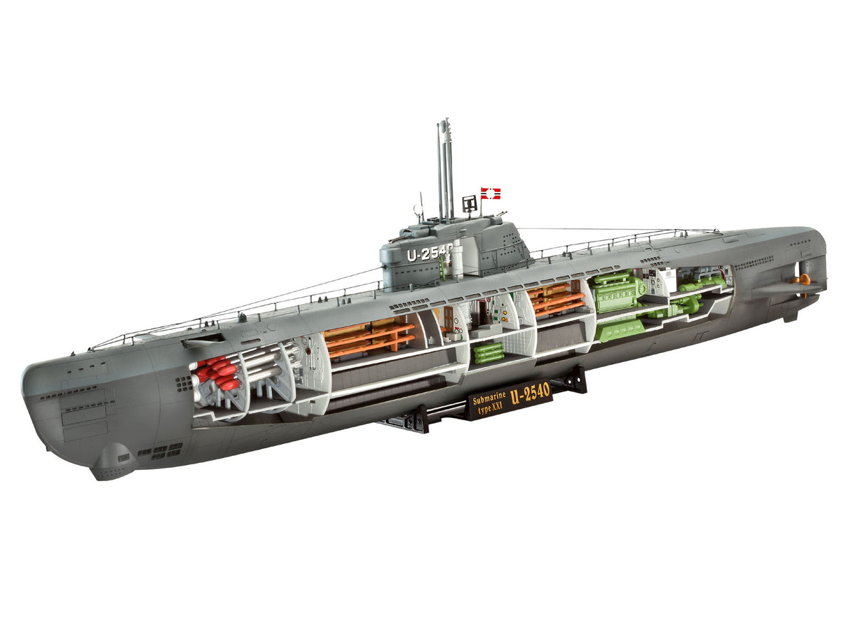 Revell U-Boat Type XXI with interior 05078