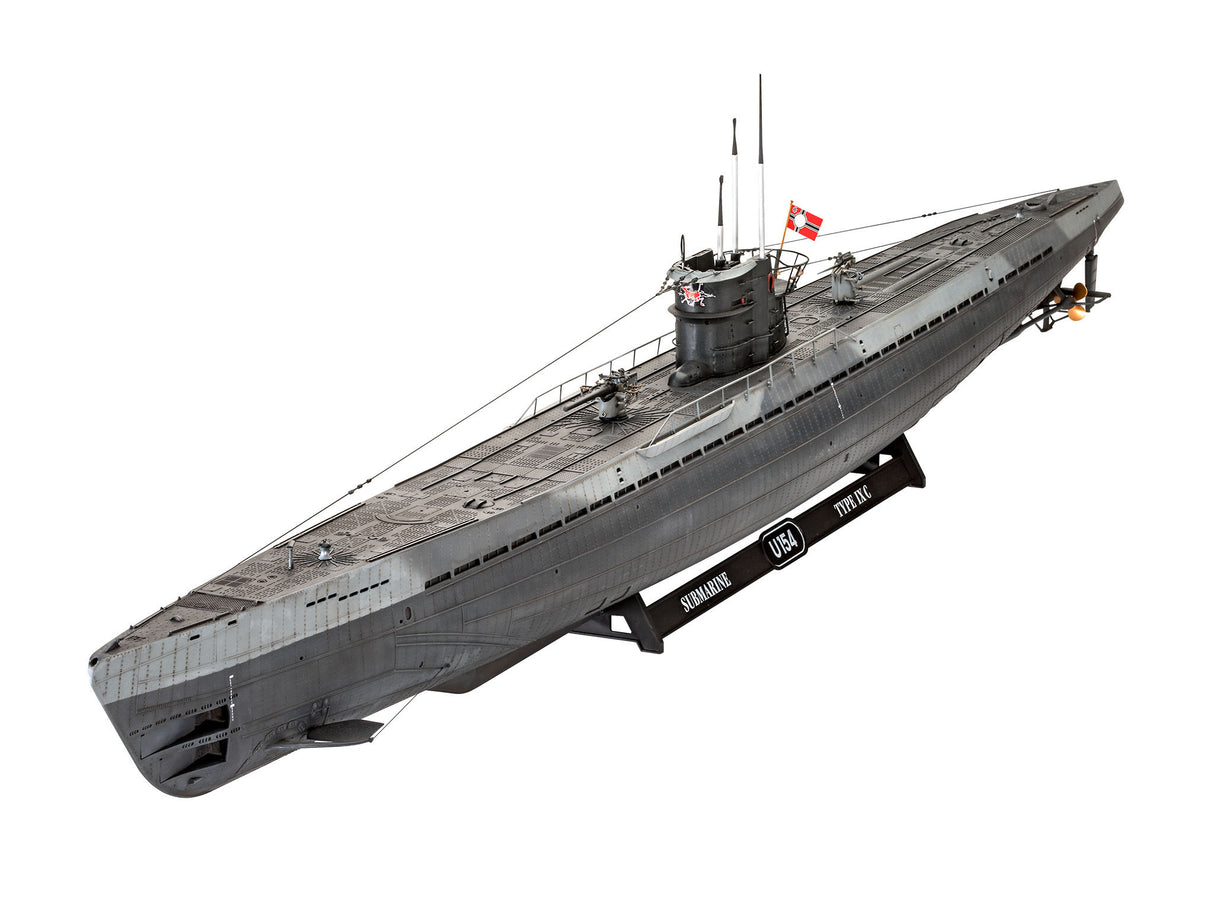 German Submarine Type IX C (U67 or U154) 1:72