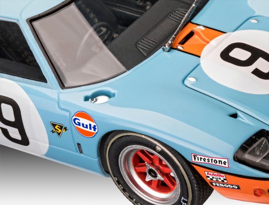 Revell 1/24 Ford GT 40 Le Mans 1968 Limited Edition 07696