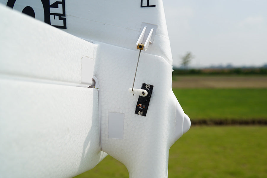FMS ASW-17 2500MM ARTF W/O TX/RX/BATT