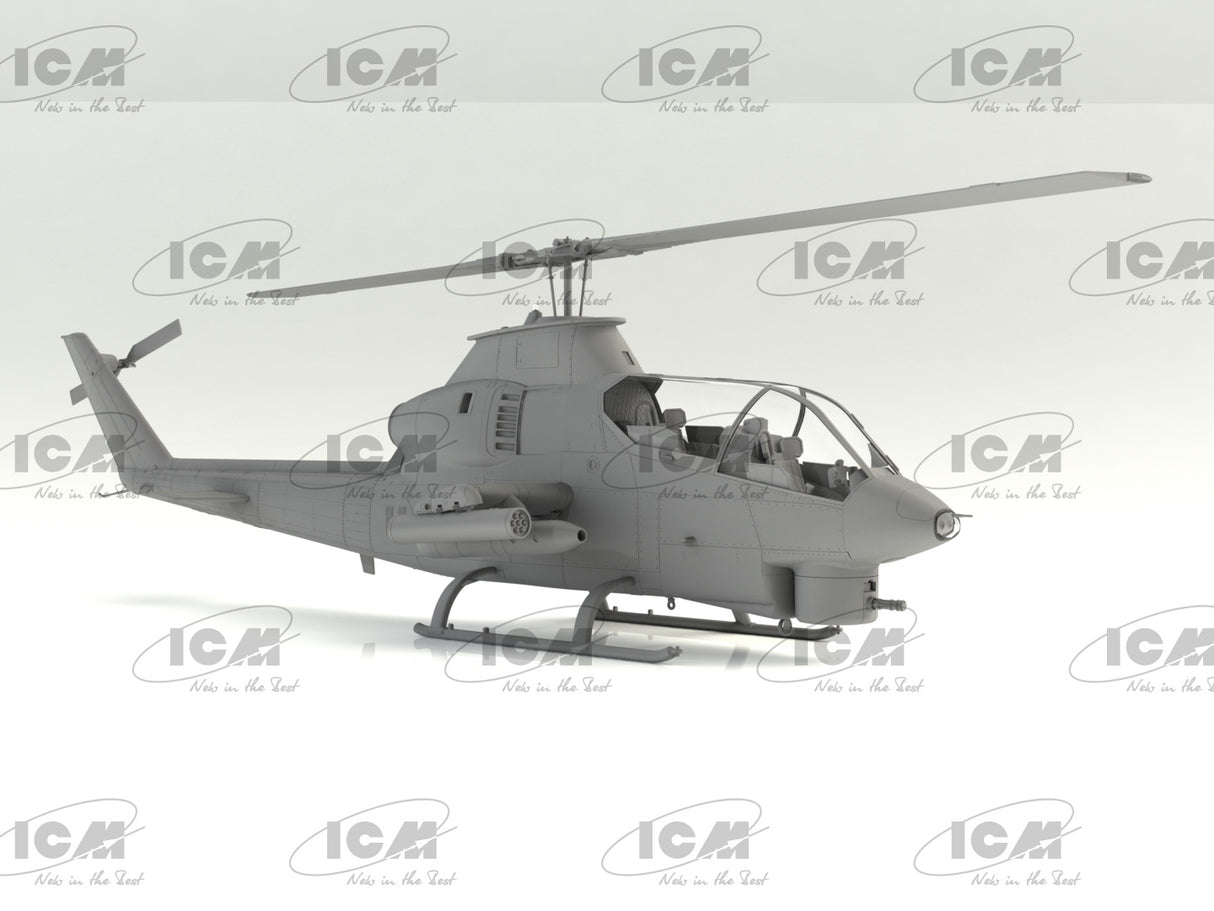 ICM 1/32 Bell AH-1G Cobra (Early Production) US Attack Helicopter 32060