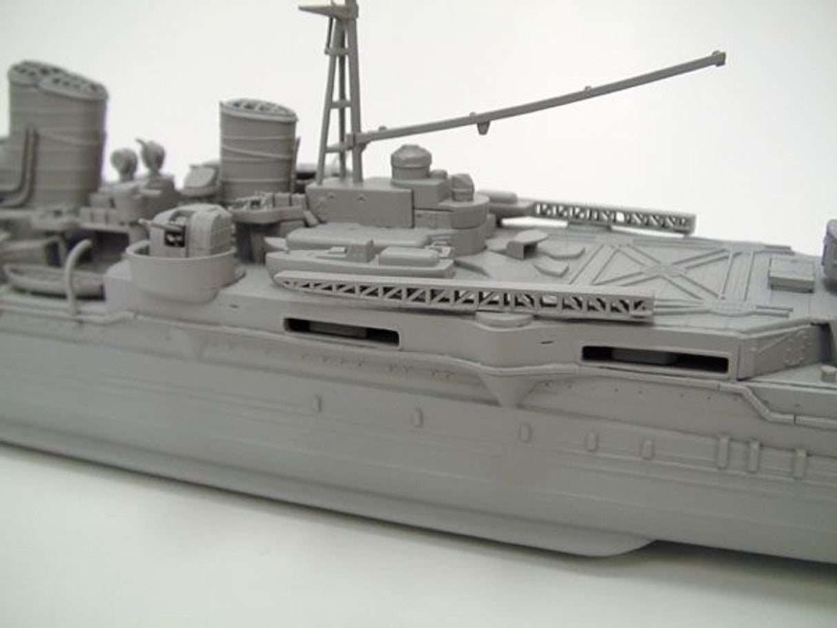Aoshima 1/350 IJN HEAVY CRUISER MYOKO 044230
