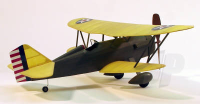 Dumas Curtiss P-6E Hawk Kit