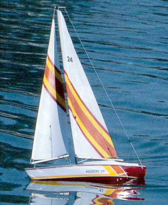 Huson 24 Sailboat Kit (1117)