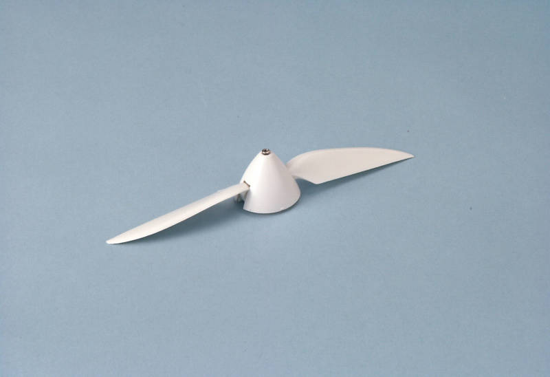 ST Model ST Folding Propeller (10 x 6) For Fox EP (B100)