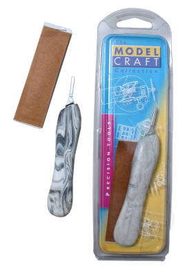 Plastic SCalpel Handle + No11 Blades (Pkn5002/11