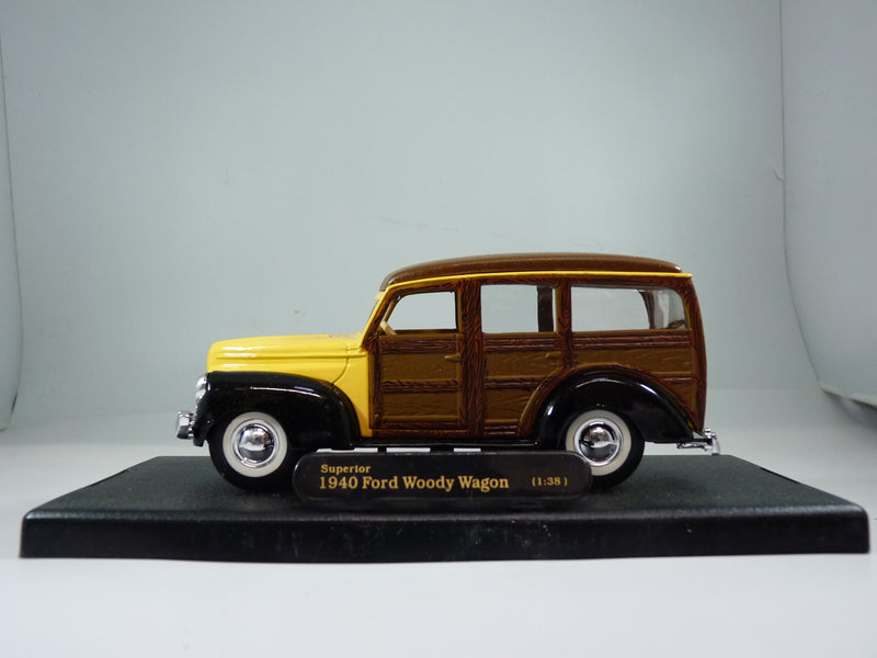 Superior Limited Edition 1/38 1940 Ford Woody Wagon Yellow
