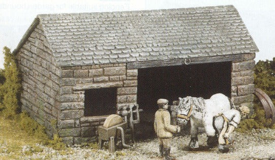 Wills Lineside Kits OO HO Village Forge kit SS31