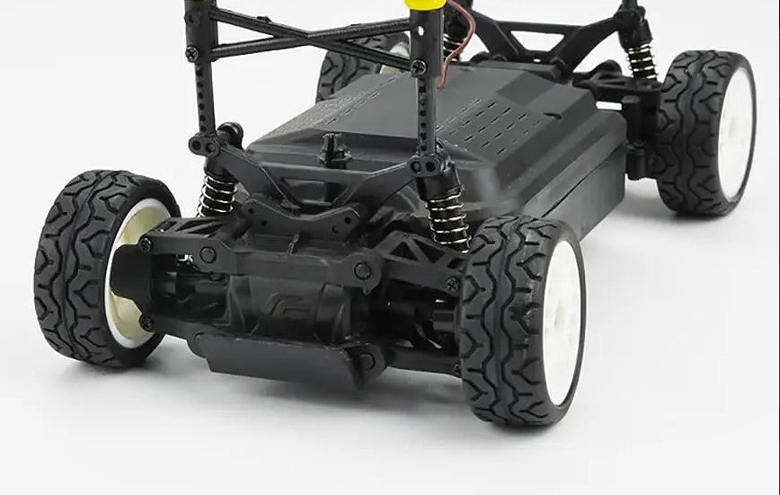 CARISMA GT24 MITSUBISHI LANCER EVOLUTION 4 1/24 MICRO Scale Ready to Run