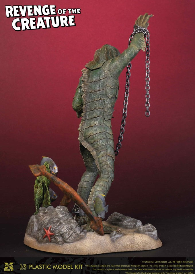 X-PLUS 1/8 Plastic Kit - REVENGE OF THE CREATURE 28CM TALL INCLUDING DIORAMA BASE