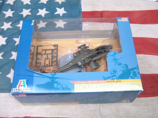 Italeri 1/72 AH-64D Apache Longbow Diecast IT40001