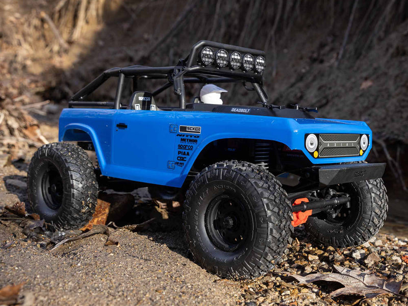 Axial 1/10 SCX10 II Deadbolt 4WD Brushed Ready to Run - Blue