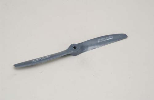 Master 9 dia x 7 pitch Scimitar prop