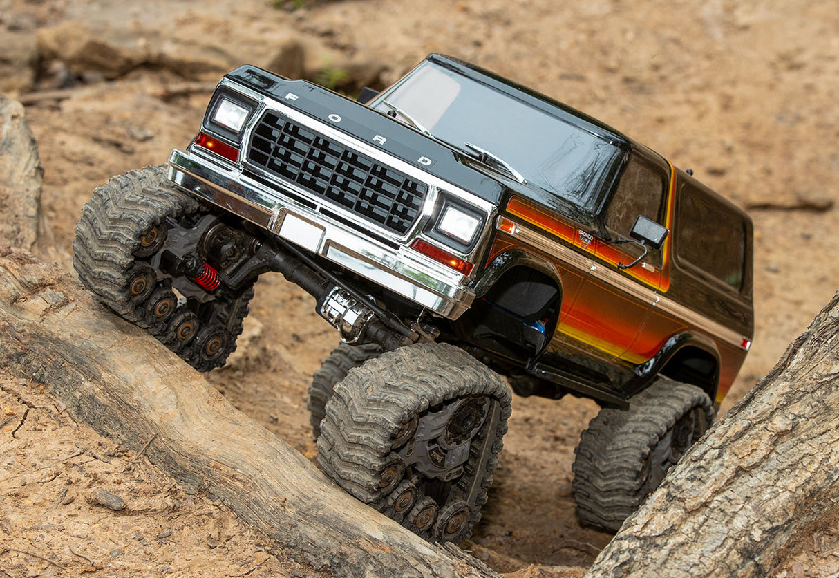 Traxxas  TRX-4  All-Terrain Traxx - Track Set of 4 (complete set front & rear)