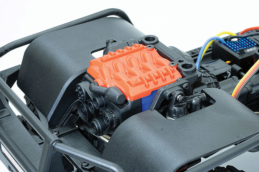 FTX OUTBACK TRACKER 4X4 Ready To Run 1:10 TRAIL CRAWLER - White