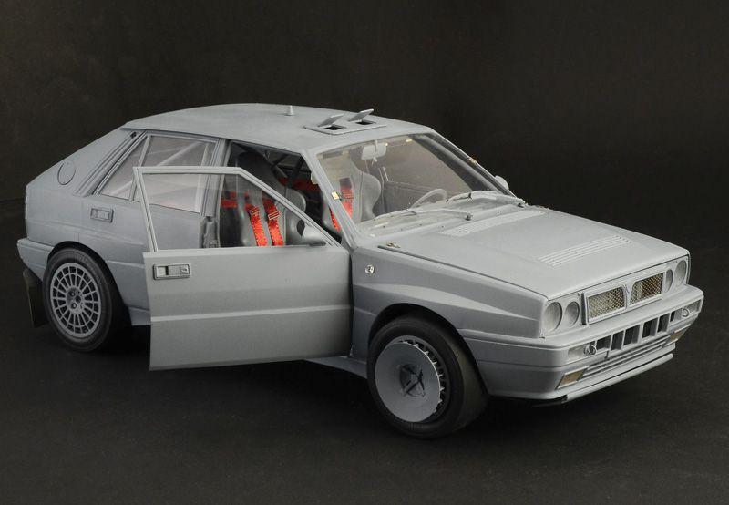 Italeri 1/12 Lancia Delta HF Integrale 4709