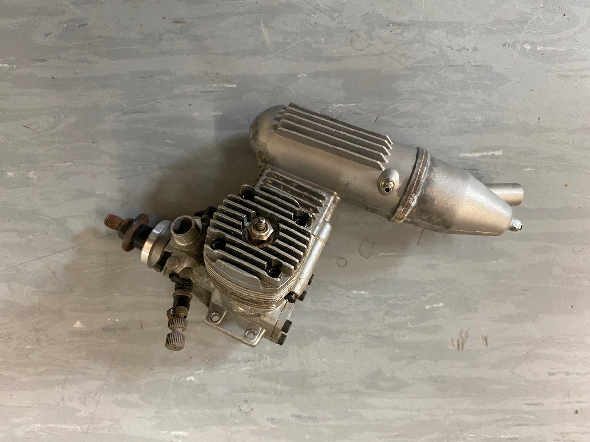 Second Hand Thunder Tiger GP 42 glow Engine (BOX 63)