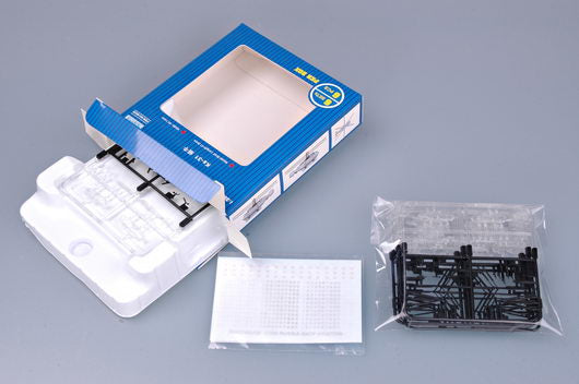 Trumpeter 1/350 Carrier Aircraft Ka-31 Helix Helicopter (6pk) 06228 (40)