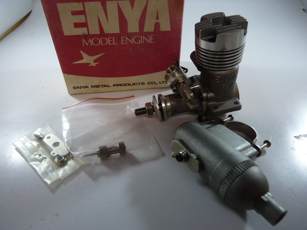 Enya .19-V Carb Engine with silencer Model 4005