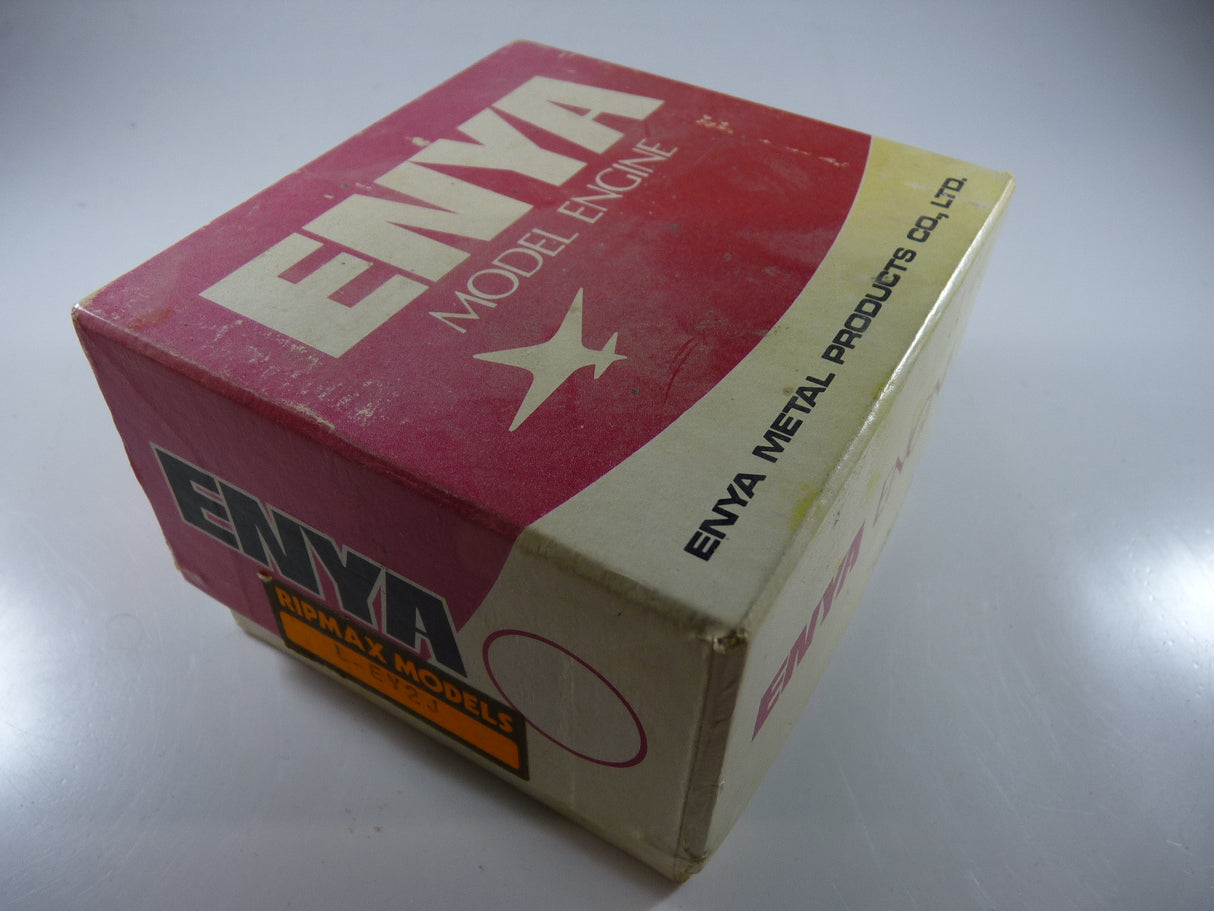 Enya .15 III Carb Engine with silencer Model 3303
